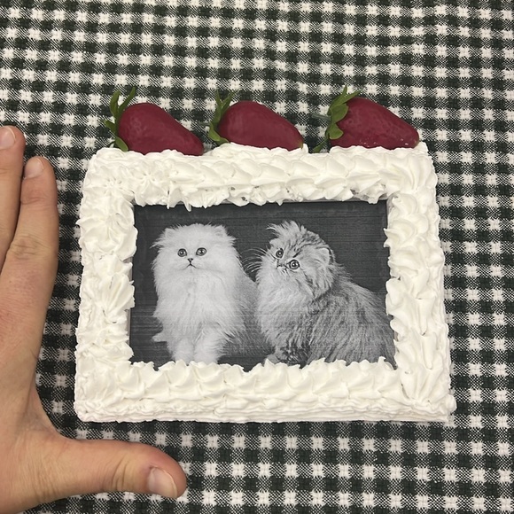 Handmade cake frame - Picture 2 of 3